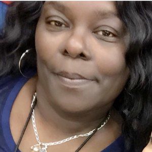 Meet your Posher, Joannie